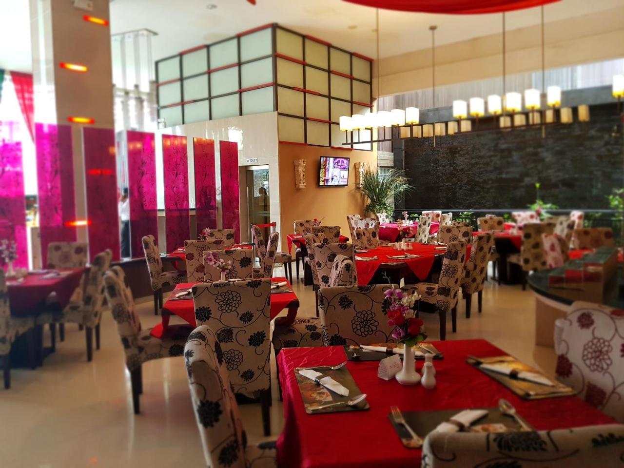 בנדונג Scarlet Dago Hotel מראה חיצוני תמונה